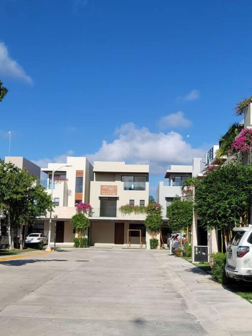 Amazing Dream Home In Gated Community 신데 델 카르멘 외부 사진